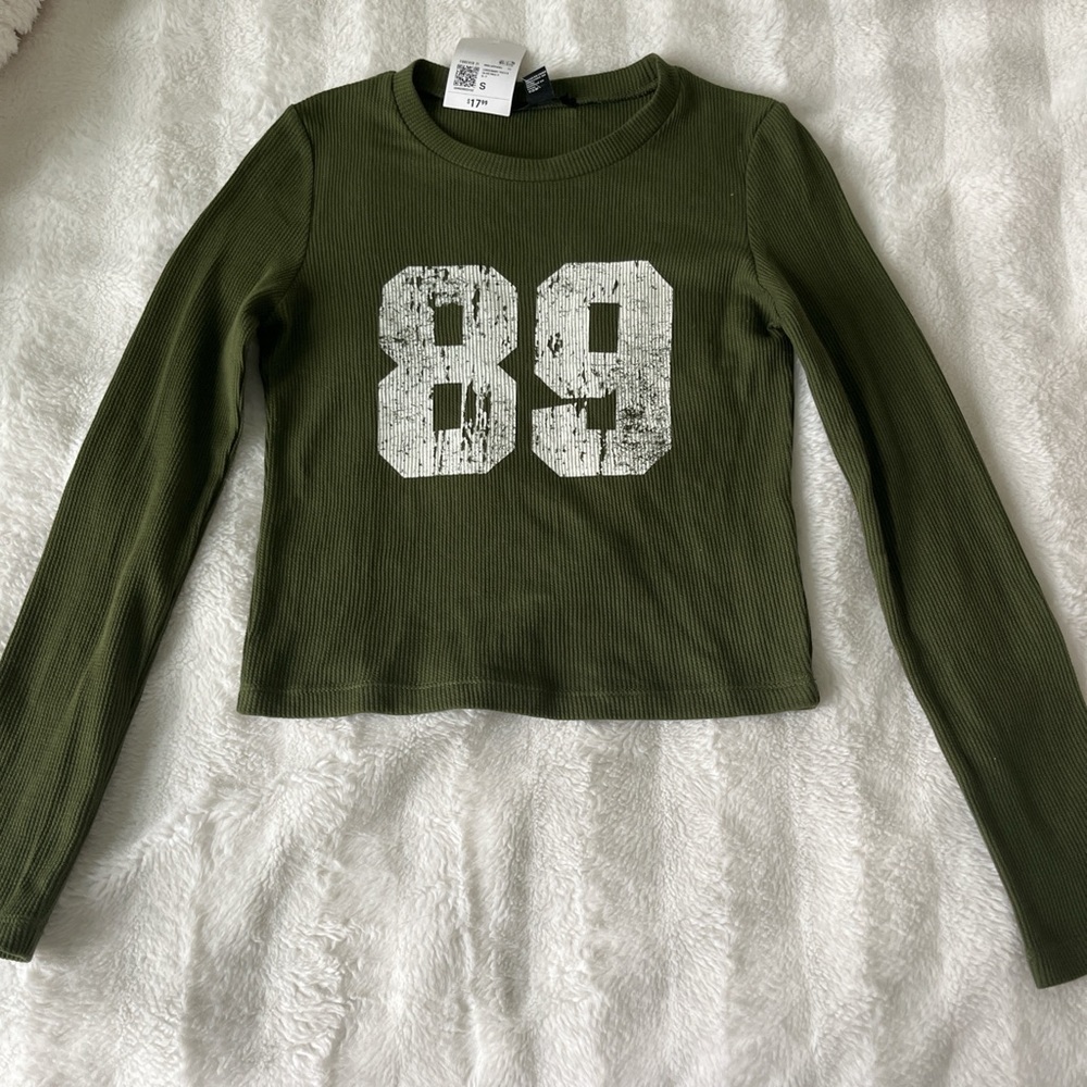 Forever 21 Olive green long sleeves